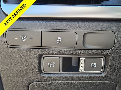 Used 2025 Hyundai Palisade SEL FWD image 24