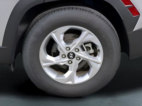 Used 2024 Hyundai Tucson SEL image 9