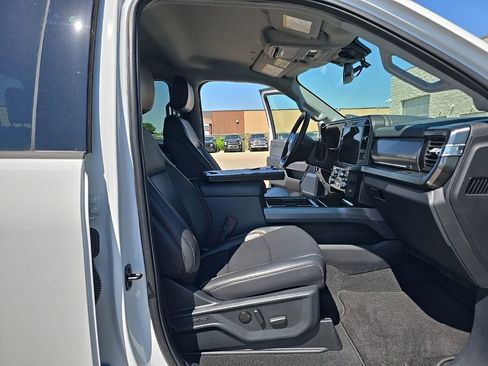 Used 2026 Ford F350 Lariat AWD/4WD image 13