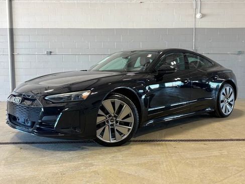 Used 2022 Audi e-tron GT Premium Plus w/ Performance Package image 1