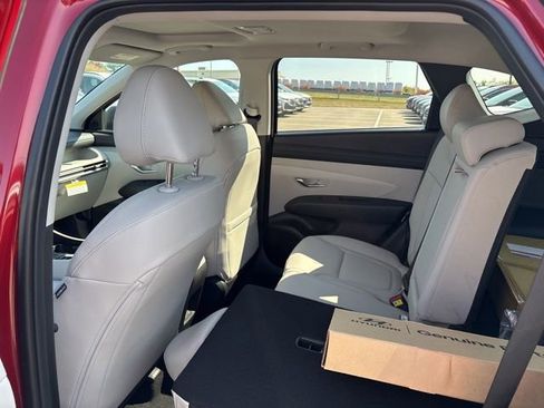 New 2026 Hyundai Tucson SEL image 5