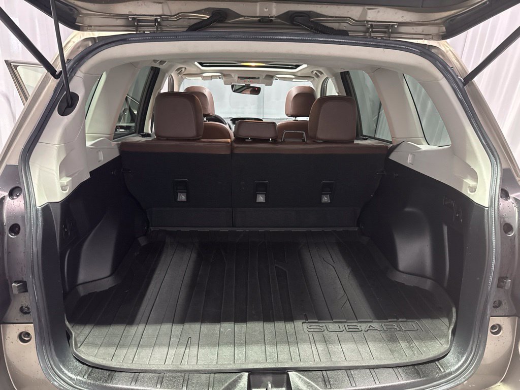 Used 2018 Subaru Forester 2.5i Touring w/ Popular Package #2 AWD/4WD image 18