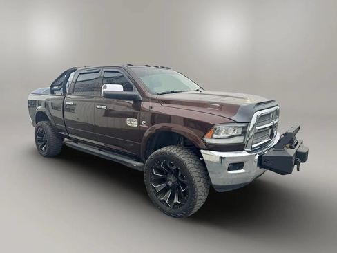 Used 2014 RAM 2500 Longhorn w/ Convenience Group AWD/4WD image 5
