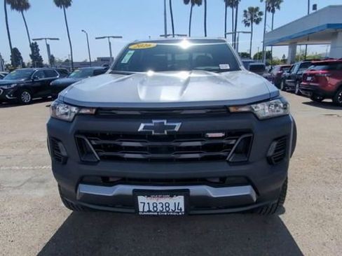 Used 2026 Chevrolet Colorado Trail Boss AWD/4WD image 3