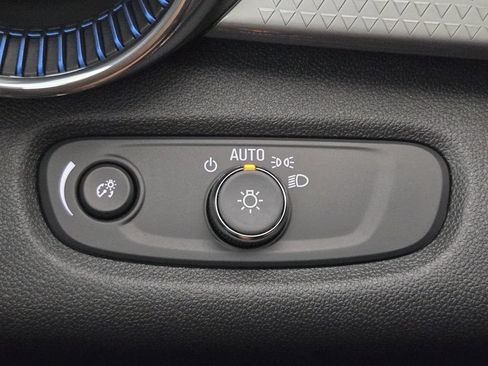 New 2026 Chevrolet Trax LT FWD image 23