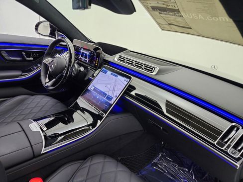 New 2026 Mercedes-Benz S 580 4MATIC Sedan image 14