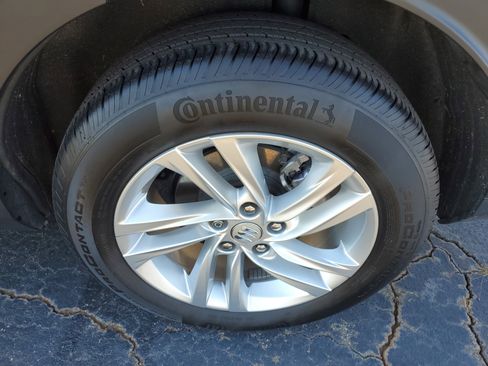 Used 2024 Buick Envista Preferred w/ Convenience I Package image 6