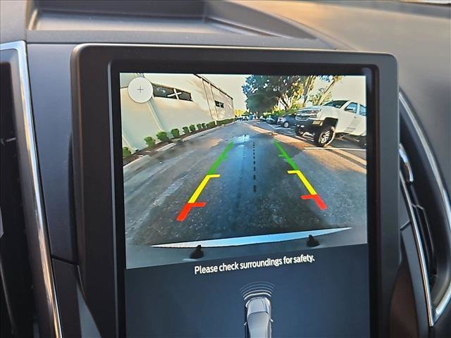 Used 2022 Ford Edge Titanium AWD/4WD image 11