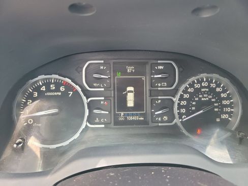 Used 2021 Toyota Tundra SR5 w/ SR5 Leather Package RWD image 23