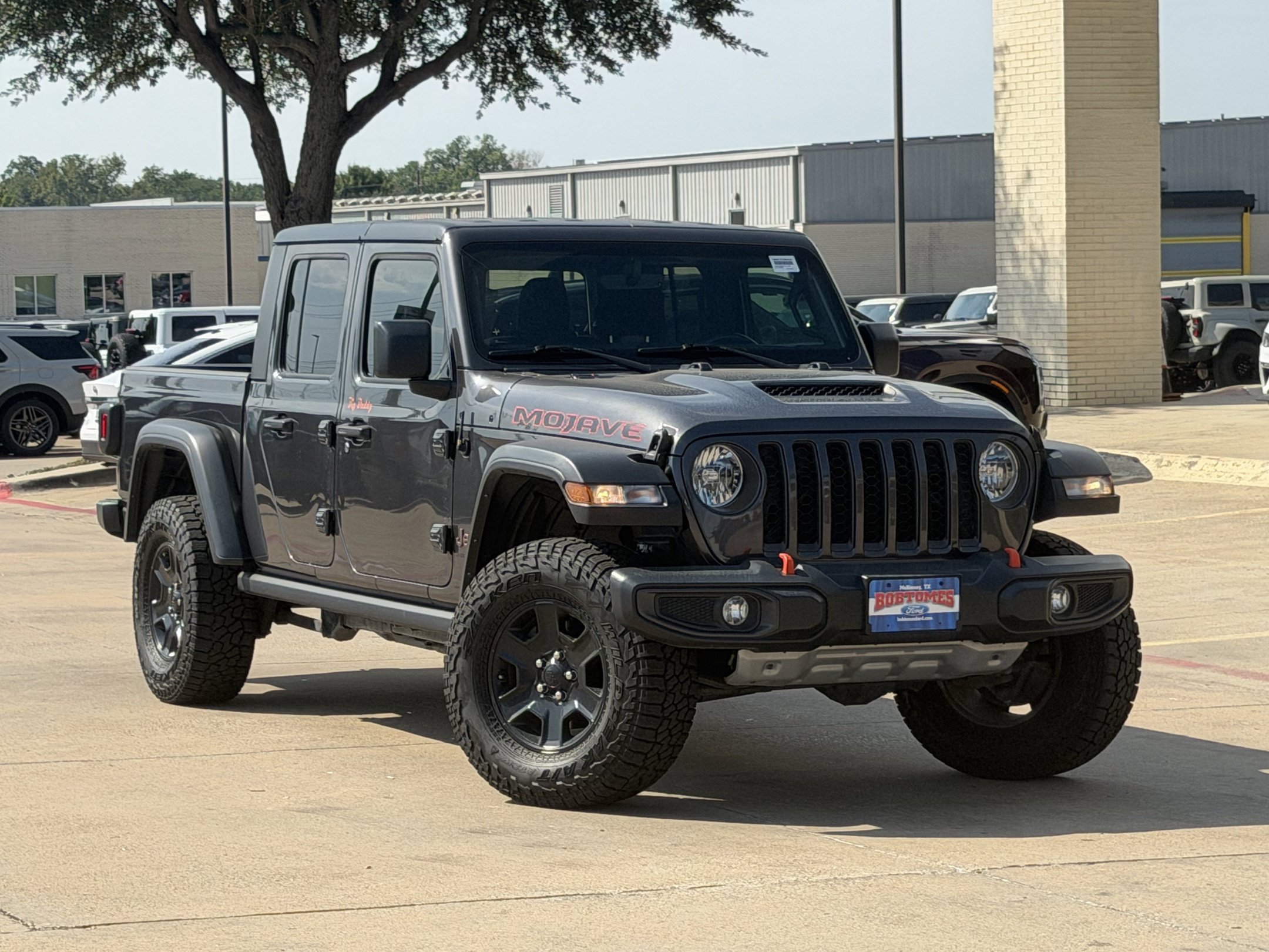 Used 2023 Jeep Gladiator Mojave w/ Trailer Tow Package AWD/4WD image 2