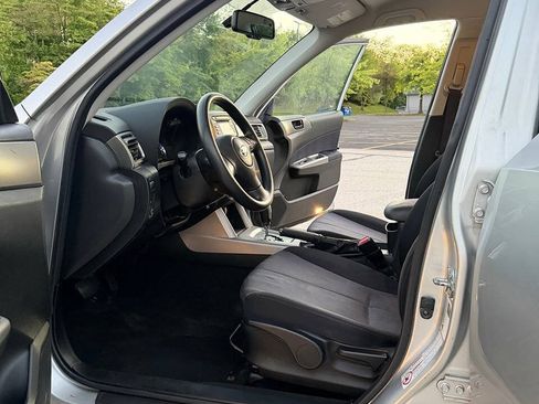 Used 2010 Subaru Forester 2.5X AWD/4WD image 26