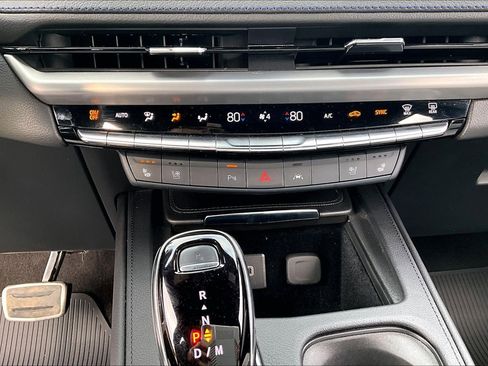 Used 2024 Cadillac XT4 Sport image 23