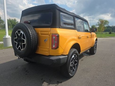 Used 2021 Ford Bronco Outer Banks AWD/4WD image 8