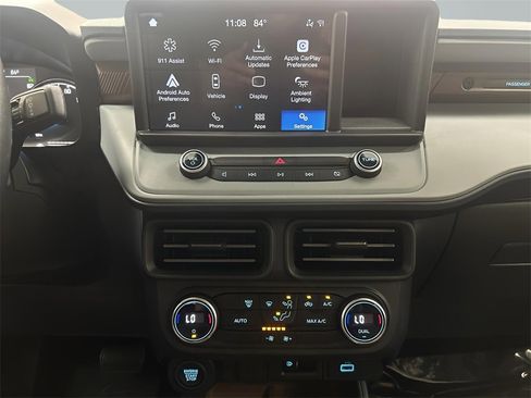 Used 2022 Ford Maverick Lariat w/ Equipment Group 500A Standard image 17