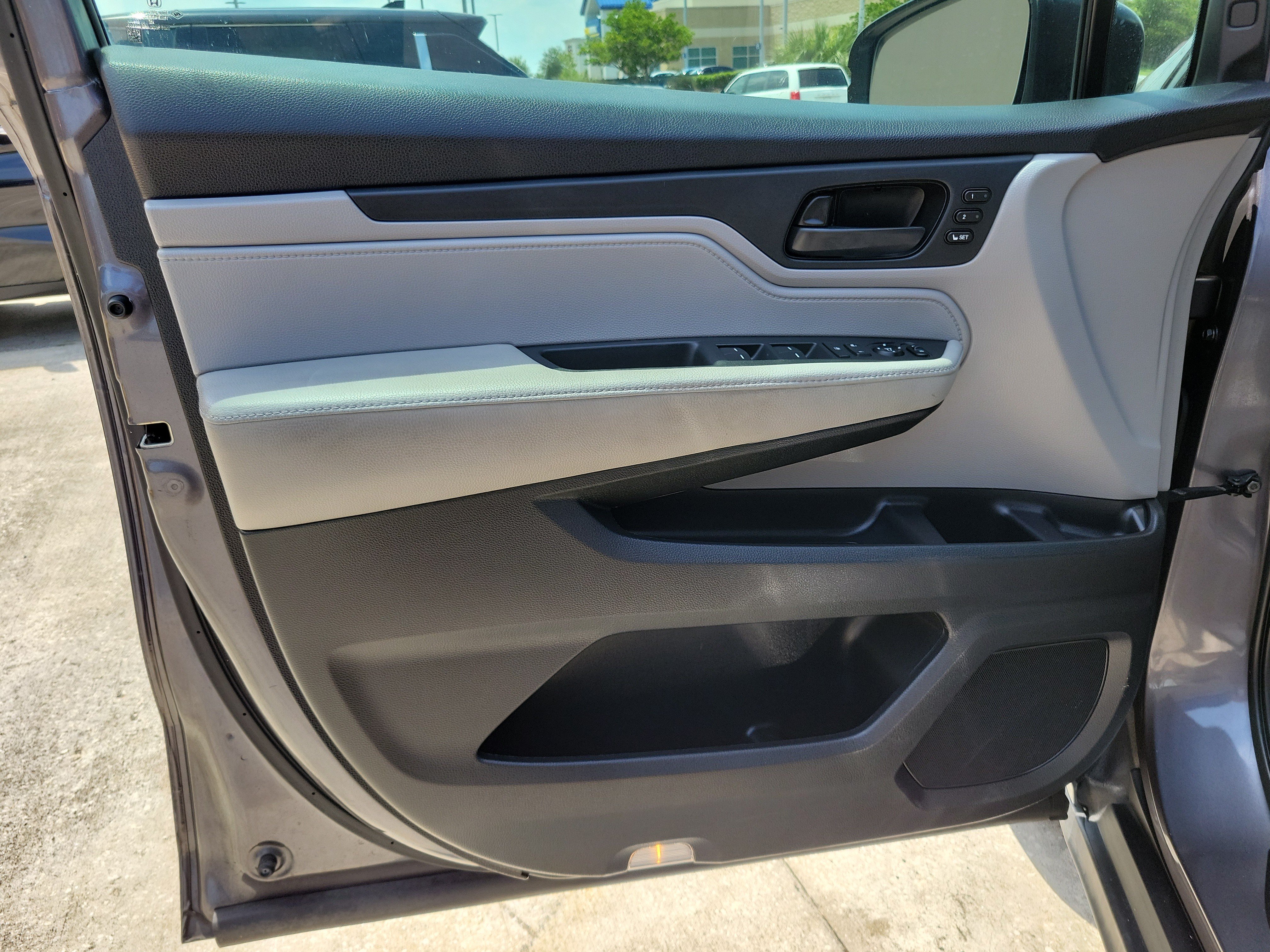 Used 2019 Honda Odyssey EX-L image 15