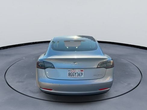 Used 2018 Tesla Model 3 Long Range AWD/4WD image 4