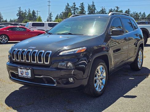Used 2017 Jeep Cherokee Limited AWD/4WD image 4