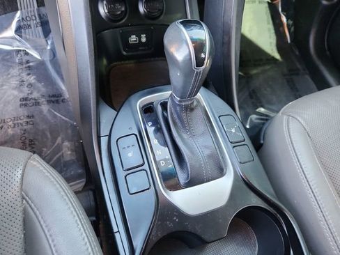Used 2017 Hyundai Santa Fe Limited w/ Cargo Package AWD/4WD image 20