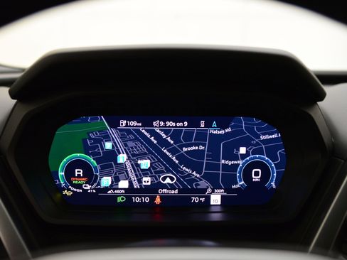 Used 2025 Audi Q4 e-tron Prestige w/ Black Optic Package image 32