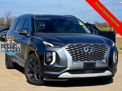 Used 2022 Hyundai Palisade Limited w/ Cargo Package