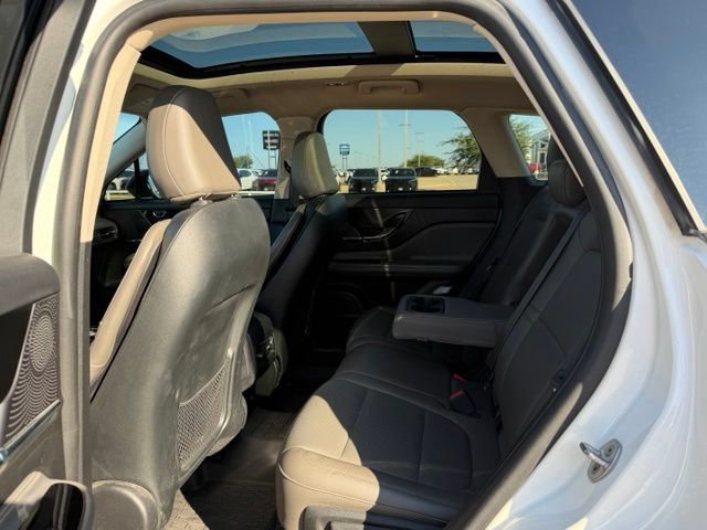 Used 2023 Lincoln Corsair FWD w/ Equipment Group 101A image 13