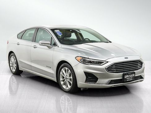 Used 2019 Ford Fusion SEL FWD image 7