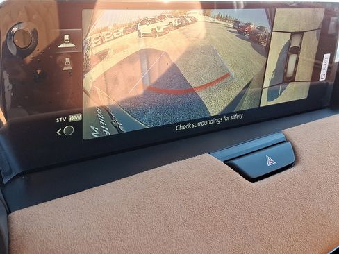 Certified 2025 MAZDA CX-90 3.3 Turbo S w/ Premium Plus image 18