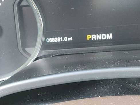 Used 2020 Ford F150 Lariat image 35