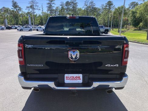 Used 2024 RAM 1500 Laramie AWD/4WD image 4
