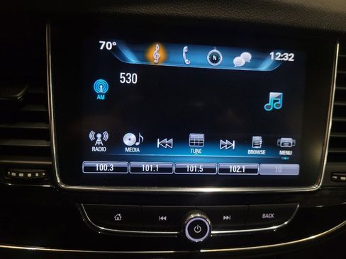 Used 2018 Buick Encore Preferred image 25