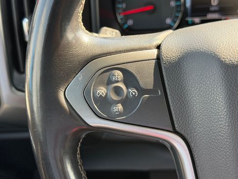Used 2018 Chevrolet Silverado 1500 LT w/ All Star Edition AWD/4WD image 9