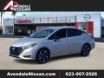New 2025 Nissan Versa SR w/ Trunk Package