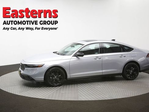 Used 2025 Honda Accord SE image 60