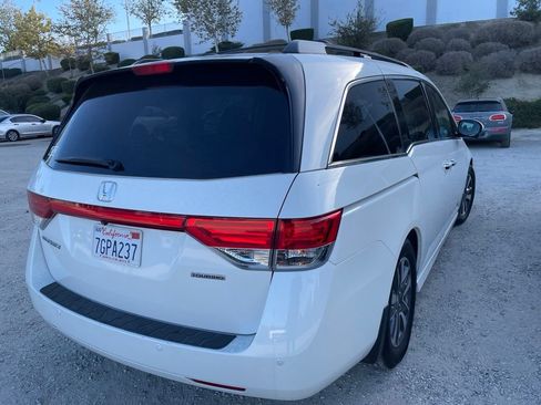 Used 2014 Honda Odyssey Touring image 8