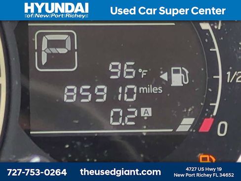 Used 2015 Nissan Versa Note SV w/ SV Convenience Package FWD image 26