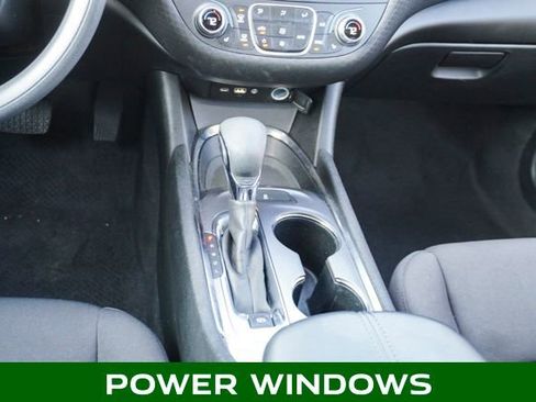 Used 2023 Chevrolet Malibu LT image 11