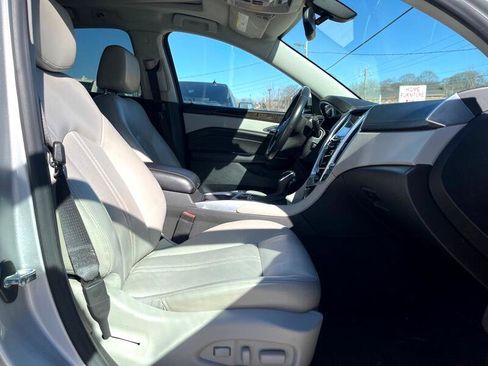 Used 2015 Cadillac SRX Luxury image 14