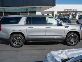 New 2026 GMC Yukon XL Elevation video 2