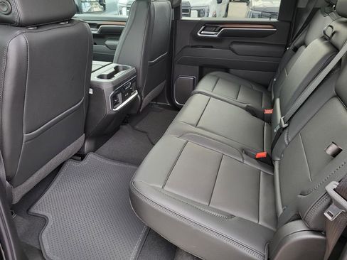 New 2026 GMC Sierra 2500 Denali w/ Denali Reserve Package image 4