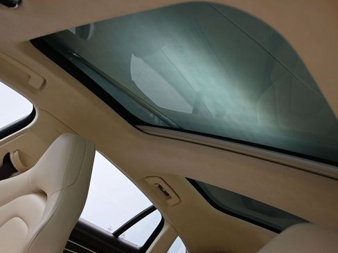 Certified 2022 Porsche Panamera GTS image 8