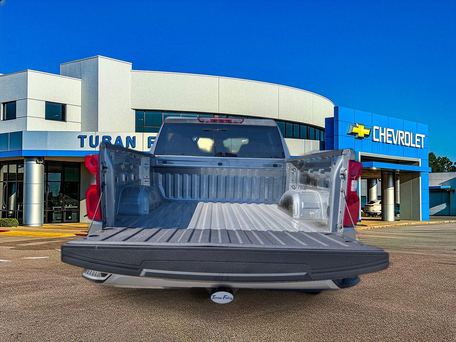 New 2026 Chevrolet Silverado 1500 RST w/ LPO, Liner Protection Package AWD/4WD image 5