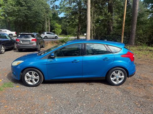 Used 2013 Ford Focus SE FWD image 3