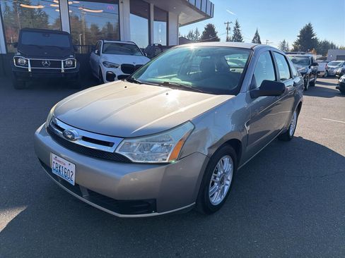 Used 2008 Ford Focus SE image 1