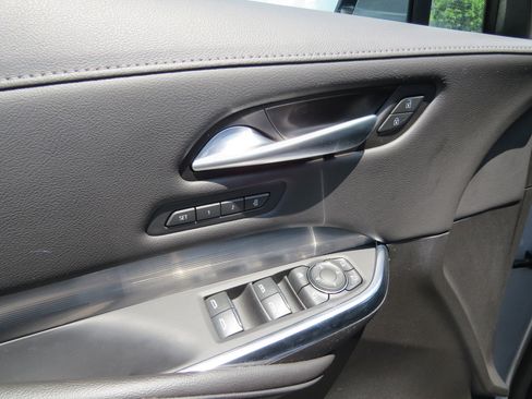 Certified 2024 Cadillac XT4 Premium Luxury image 15