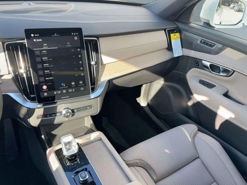 New 2026 Volvo XC90 T8 Ultra w/ Protection Package AWD/4WD image 25