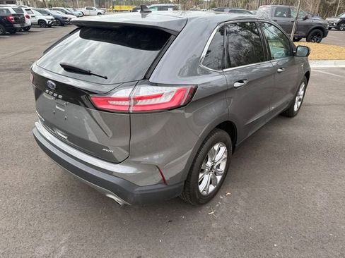 Used 2024 Ford Edge Titanium image 10
