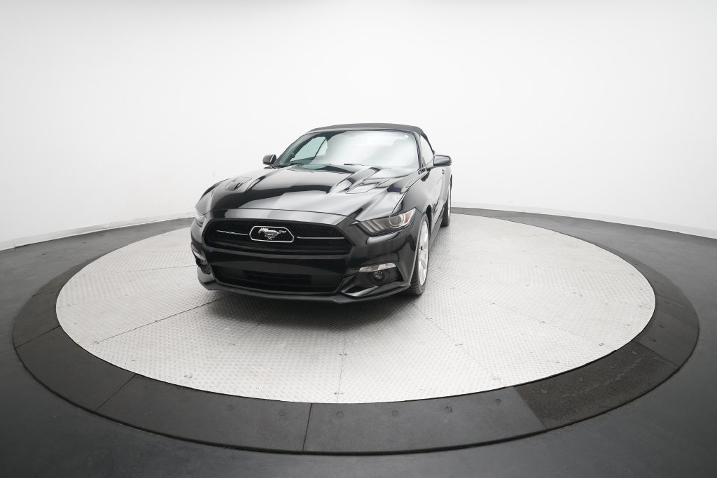 Used 2015 Ford Mustang GT Premium w/ Equipment Group 401A RWD image 12