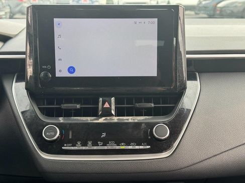 Used 2023 Toyota Corolla LE FWD image 15