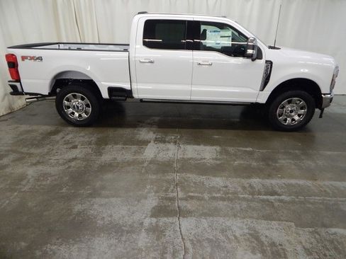 New 2026 Ford F350 Lariat w/ Lariat Ultimate Package image 2