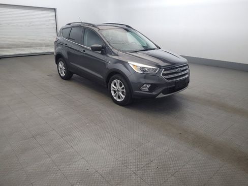 Used 2017 Ford Escape SE w/ Equipment Group 201A AWD/4WD image 13